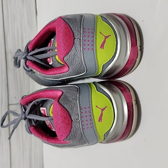 PUMA Cell Riaze Women's SZ.7 - Picture 7 of 10